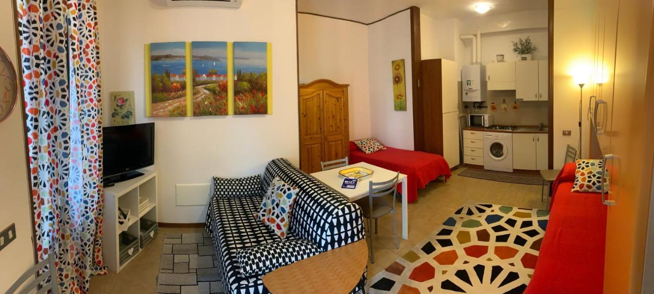 Appartamento Affitti Brevi Verona Colors/G.B. Rossi Friendly Exterior photo